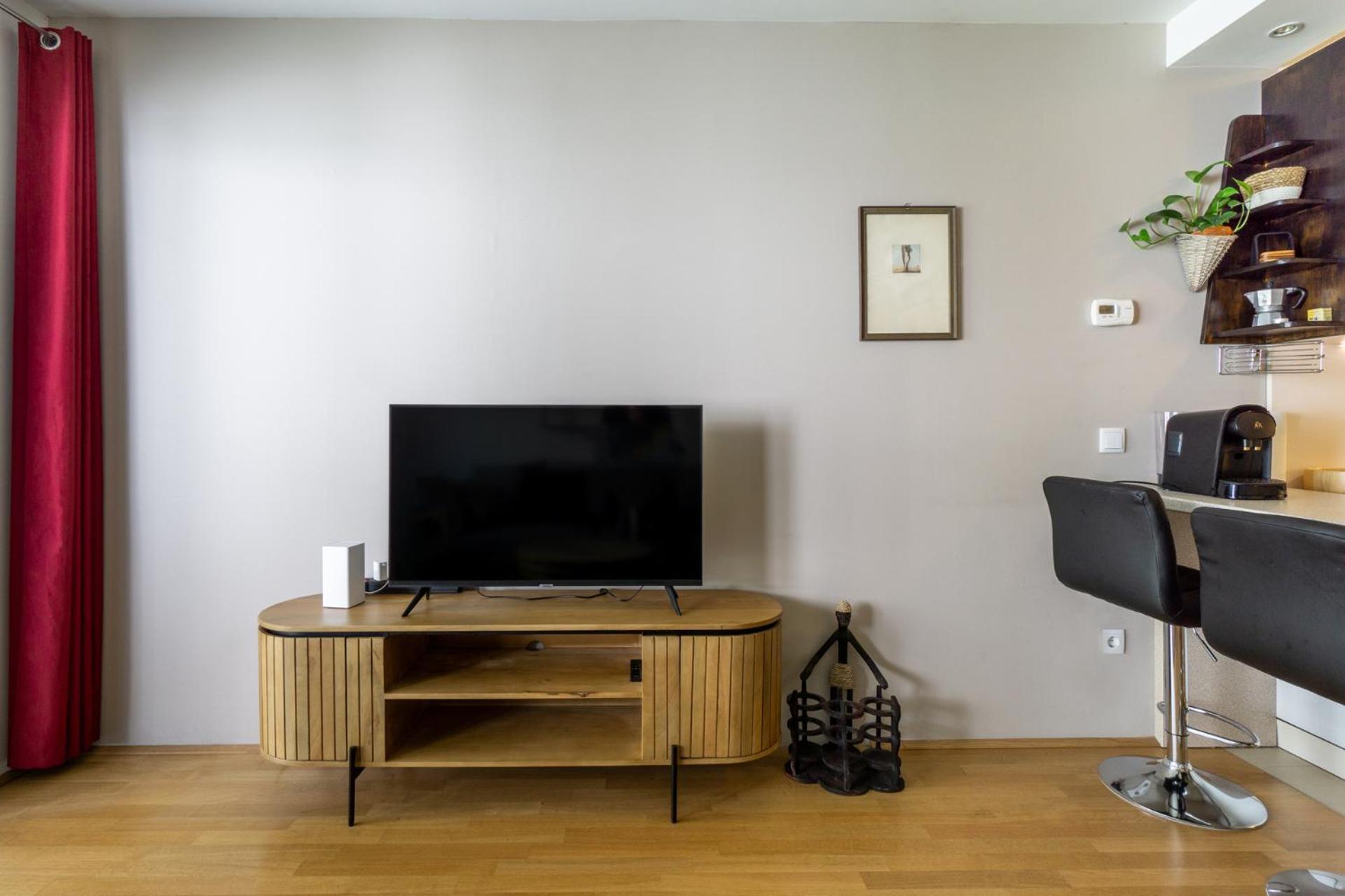 Apartament With Garden Close To Stadthalle, Westbahnhof Wiedeń